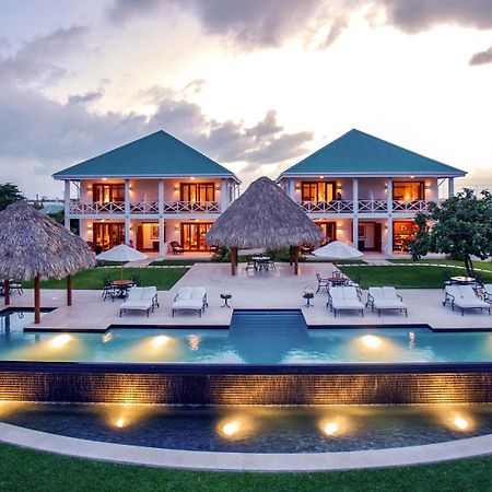 Victoria House Resort & Spa San Pedro  Ngoại thất bức ảnh